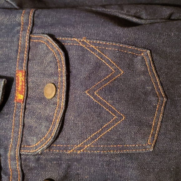 Wrangler Jean Jacket - Picture 2 of 6